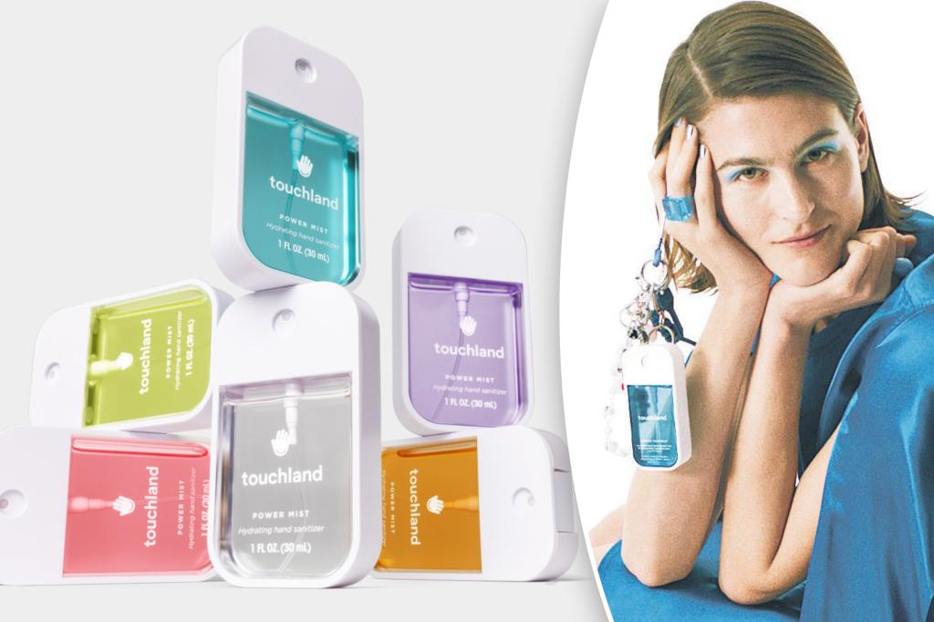 This small $ 10 hand sanitizer is the latest status trend for adolescents: 'We constantly appreciate and trade various fragrances'